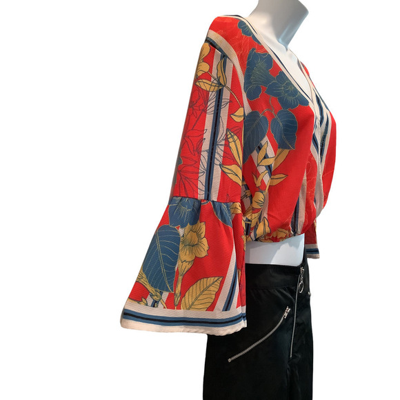 FLYING TOMATO TROPICAL PRINT CROP TOP S - Picture 3 of 6